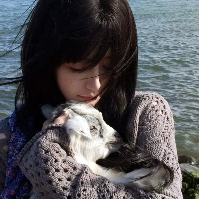 四月的女儿
